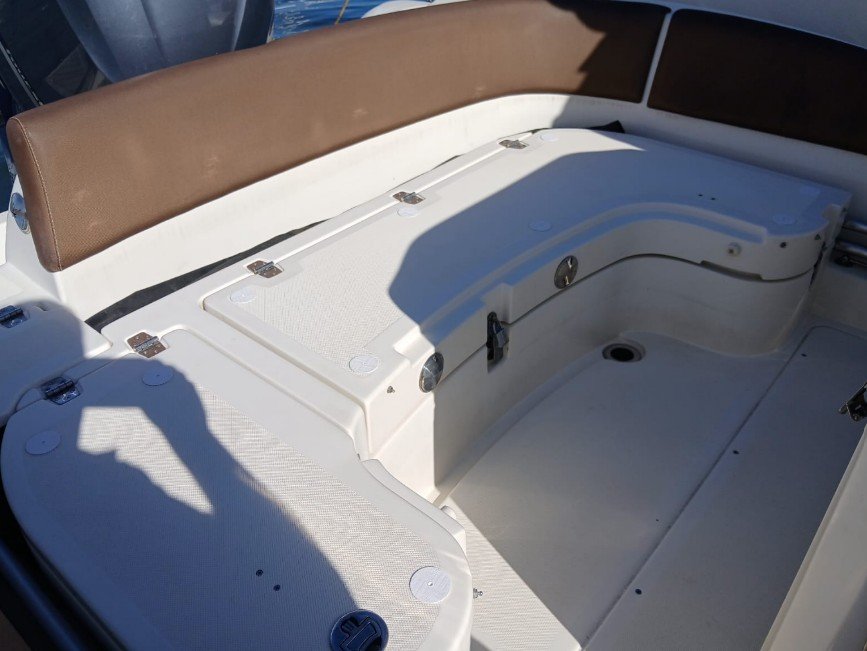 Lomac adrenalina 8m50 Yamaha 300 cv – Image 3