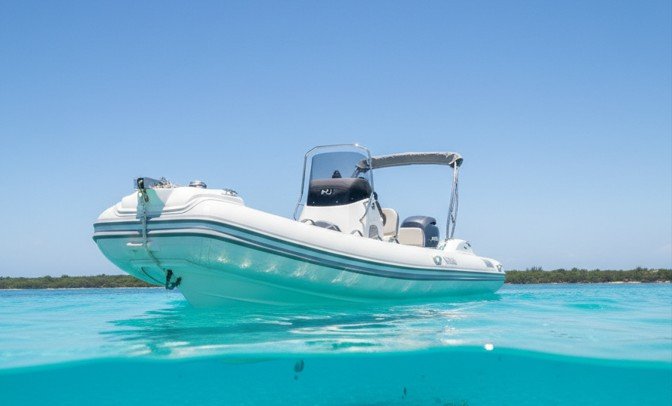 Lomac adrenalina 8m50 Yamaha 300 cv