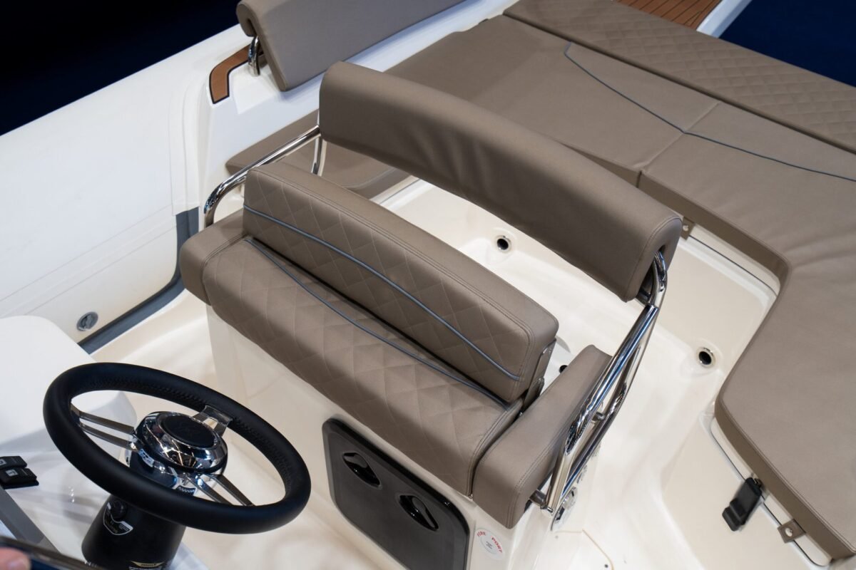 BWA GTO 278, cockpit et sellerie Elegance
