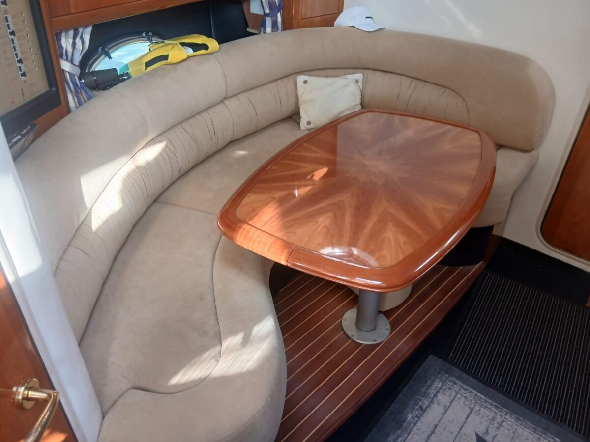 WhatsApp Image 2025-10-28 at 10.36.04 (1) - Copie CRANCHI ZAFFIRO 34 OPEN – 2009 – 2 × VOLVO 260 CV