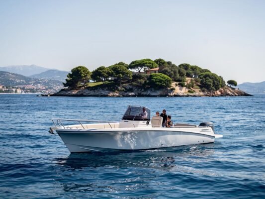 acheter un bateau de 7 metres en 2026 le seuil qui change tout pour votre portefeuille