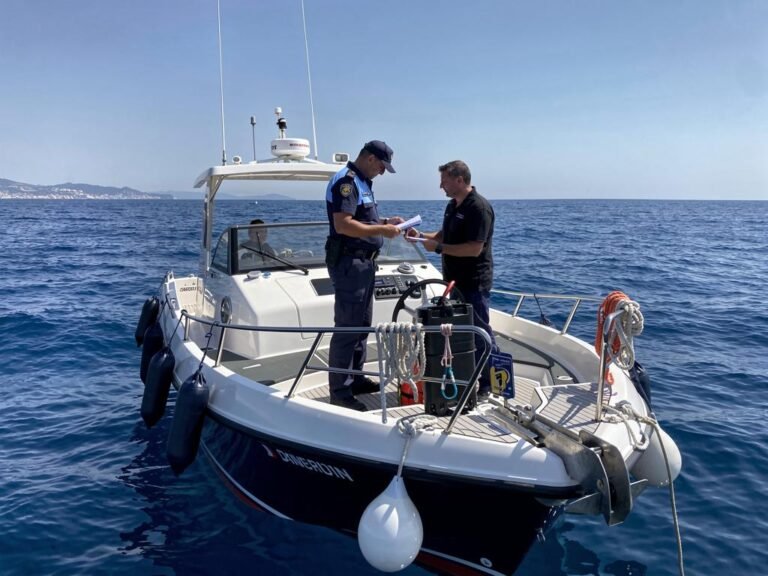 bateau a moteur en france toutes les obligations legales et les amendes que personne ne vous dit guide 2026