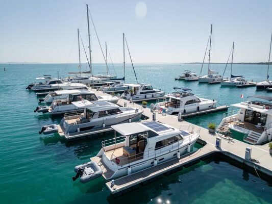 bateau habitable guide complet 2026 pour choisir et vivre sur leau