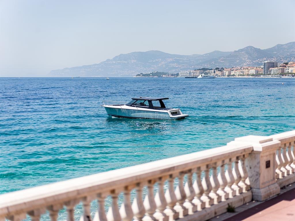 bateaux solaires electriques de serie elvene amy et la nouvelle generation qui change la donne en 2026