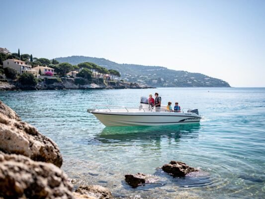 le meilleur bateau pour debuter dans le nautisme guide complet 2026