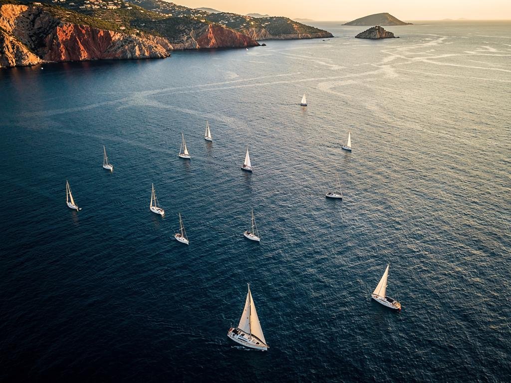 bavaria c46 au boot 2026 le voilier de 1486 metres soffre un hardtop et des configurations inedites