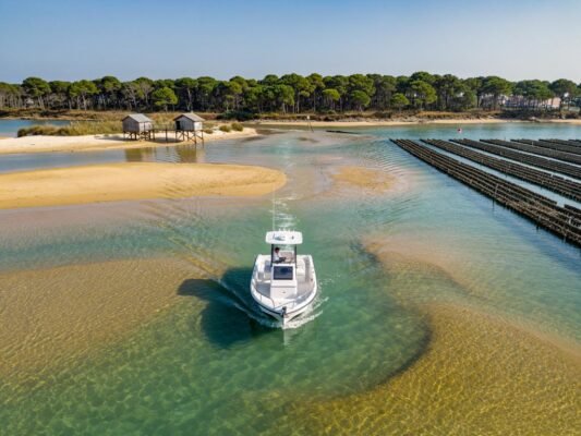 escale au bassin darcachon 2026 guide complet du port de plaisance