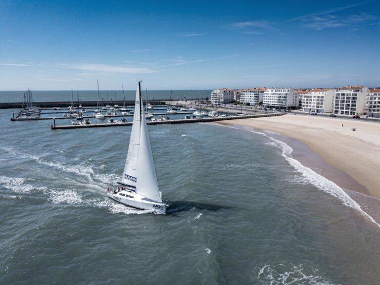 escale aux sables dolonne 2026 guide de port olona port du vendee globe