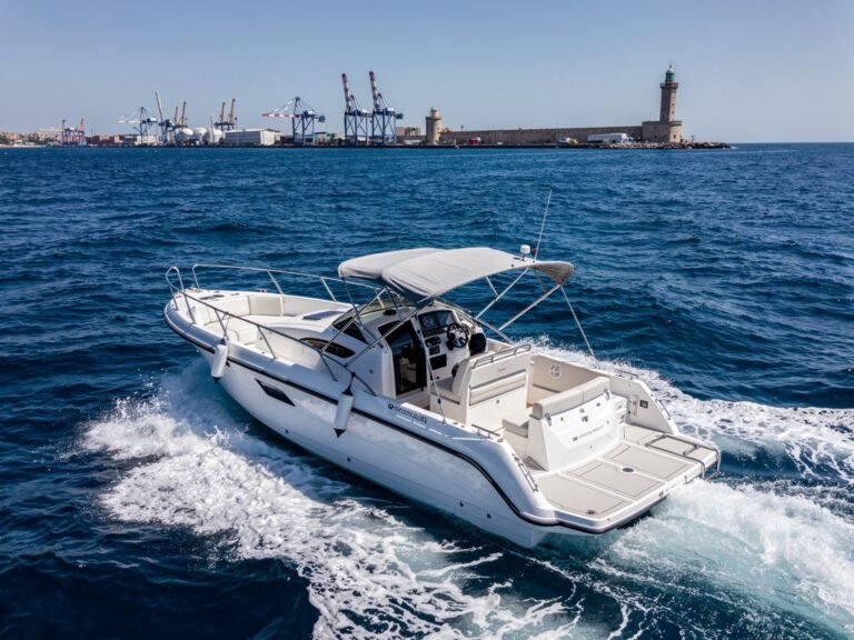 escale bateau a genes en 2026 ports marina tarifs et patrimoine maritime