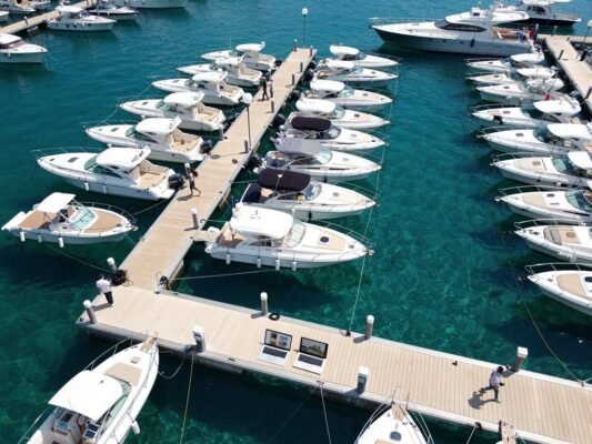 saas hdvma pourquoi les sites dannonces nautiques adoptent ce service en 2026