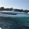 Parker 780 Escape vue latérale tribord en navigation — day cruiser sportif 8 80m Parker 780 Escape vue latérale tribord en navigation — day cruiser sportif 8.80m