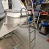 Sting 610 DC échelle de bain inox modifiée avec inclinaison et hanse haute