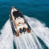 BWA 30 Premium plateformes arrière — double motorisation et pont teck