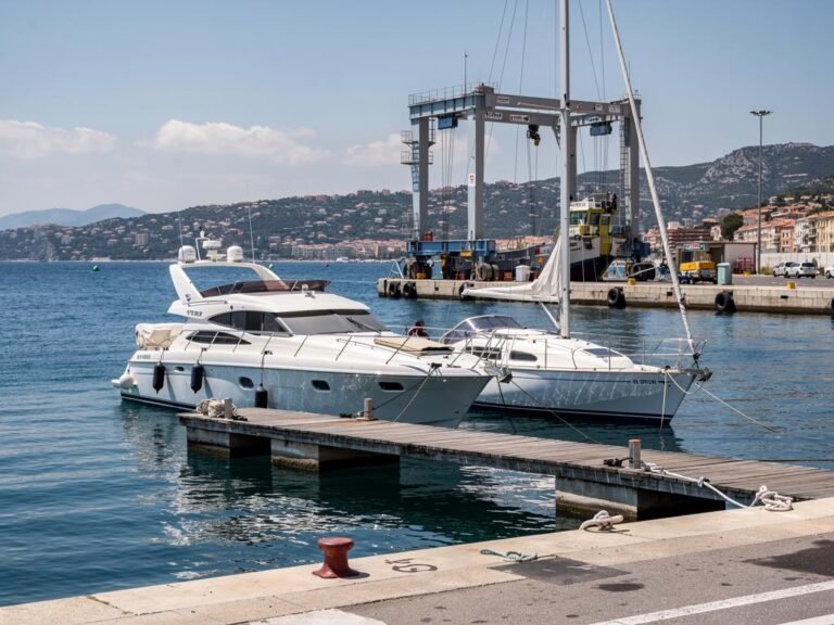 vente aux encheres de bateau panorama complet de juin a aout 2026