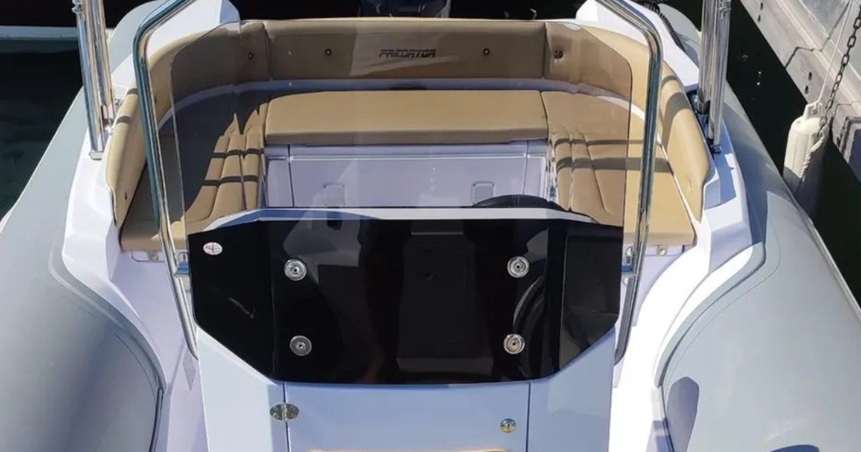 Italboats Predator 650 - bateau à moteur