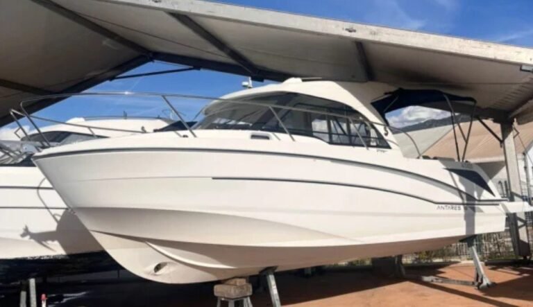 Beneteau Antares 8 2019 bateau occasion