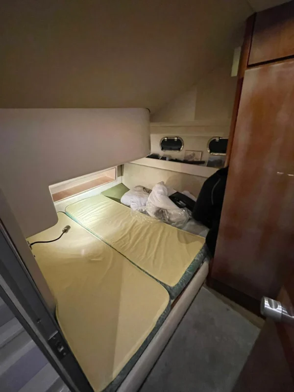 Azimut 43 Fly cabine avant
