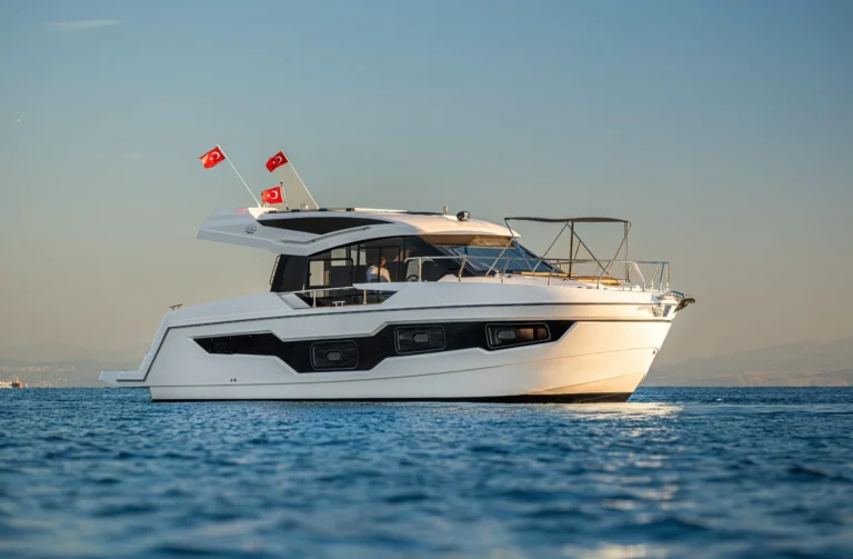 Sancak Yat SVT-11.95 Solara-40