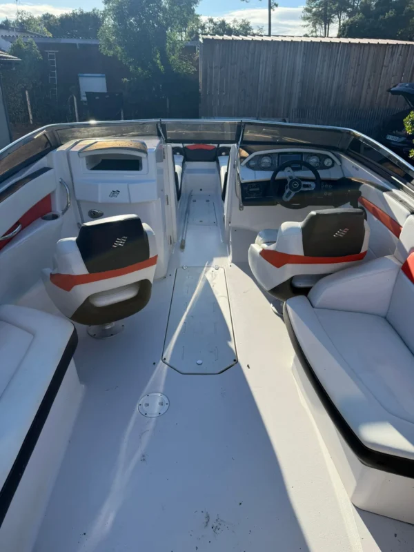 Four Winns HORIZON 260 RS 2015