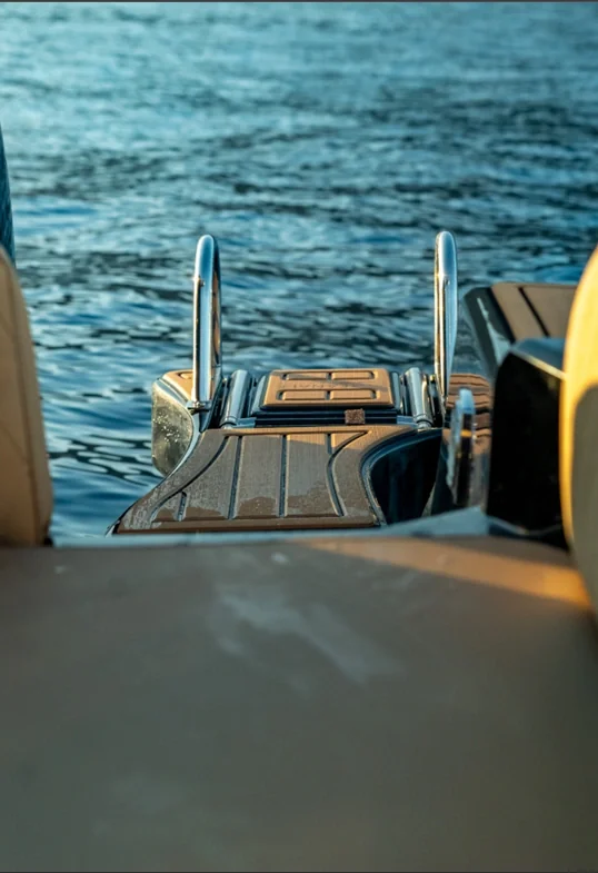 Fanale Marine Falchettu 700 détail de pont