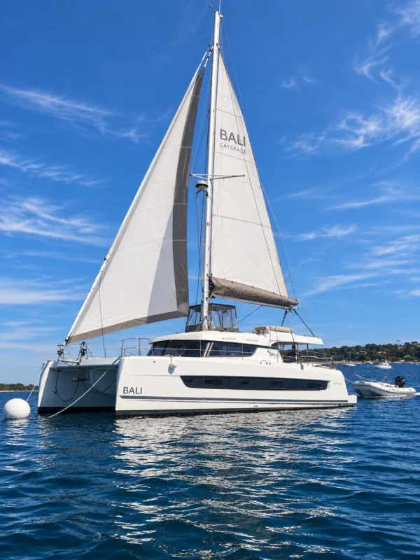 Bali Catspace 2022 à 412 500 euros TTC : pourquoi ce catamaran NUC est une unité à part