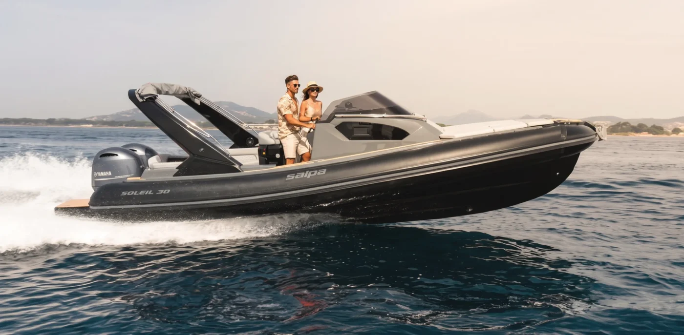 Salpa Soleil 30 - bateau à moteur