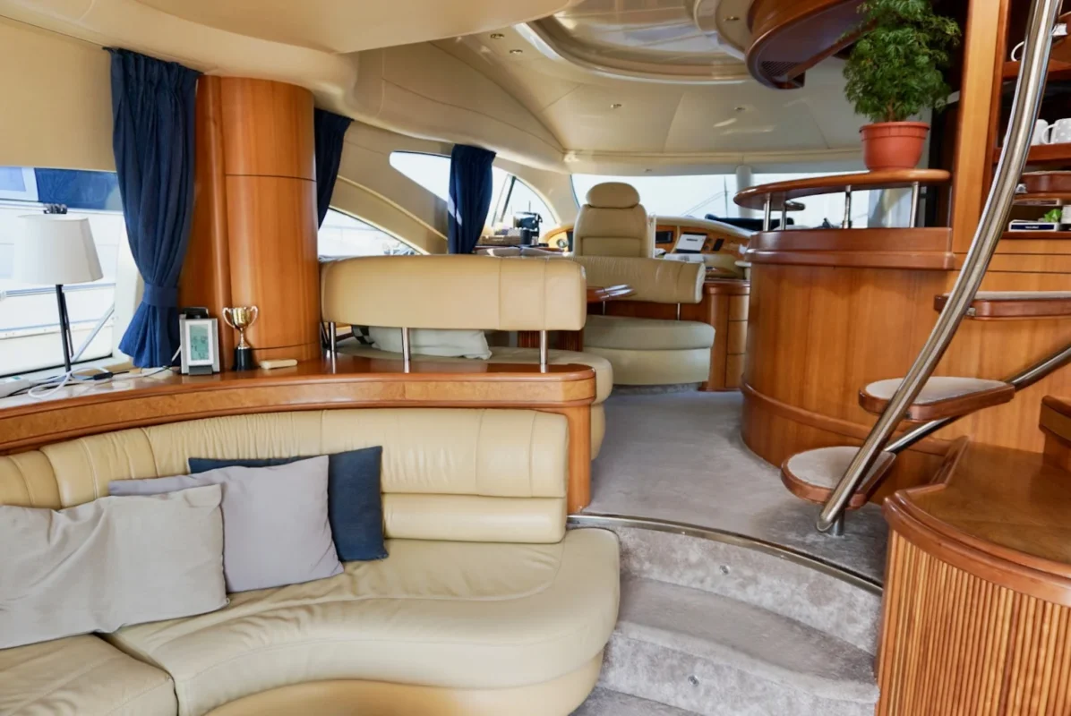 Azimut 68 2007 vue 5