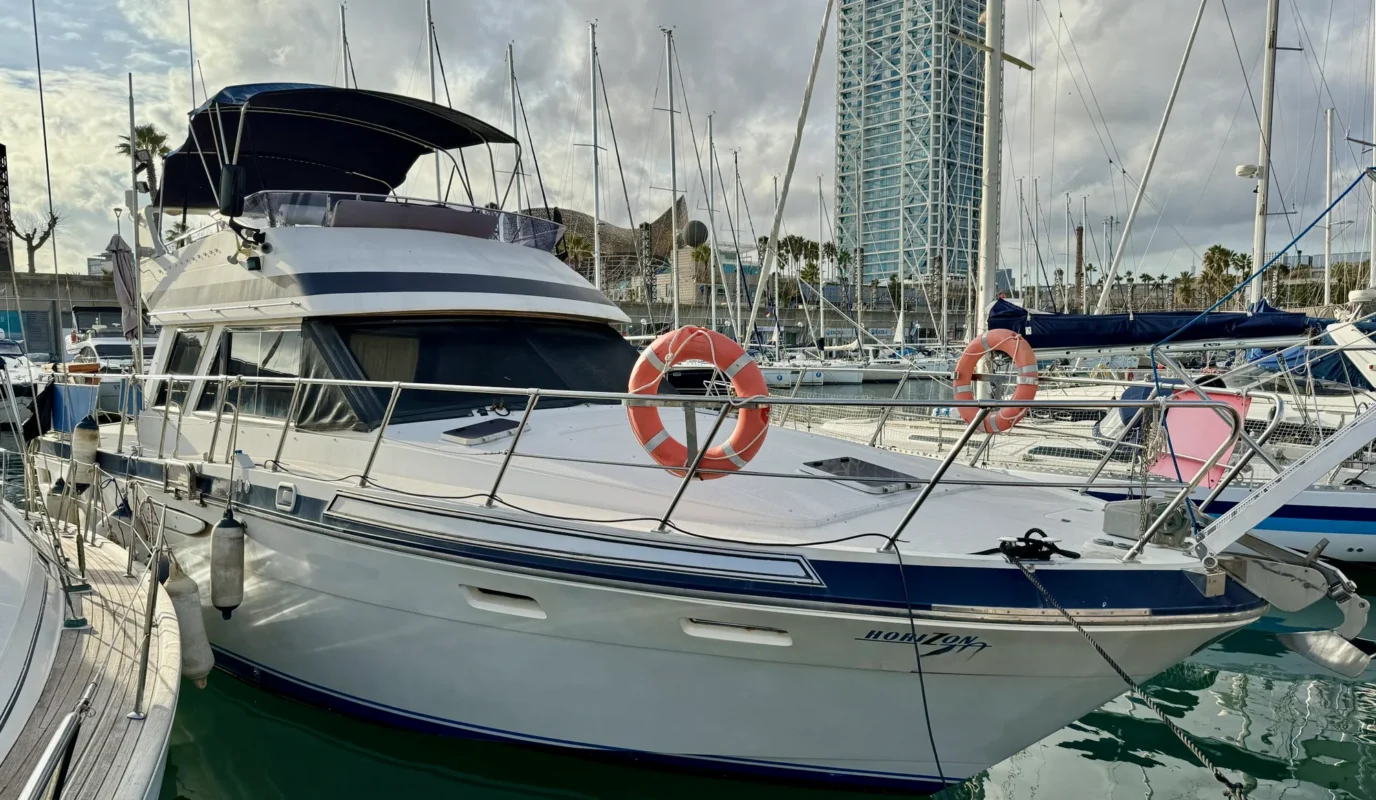 Horizon 40 Trawler 1992 vue 1
