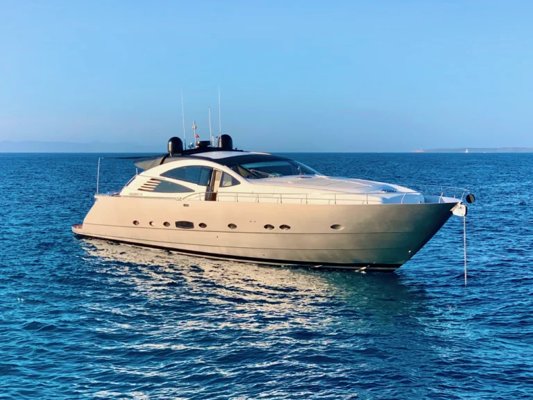 Pershing Pershing 76