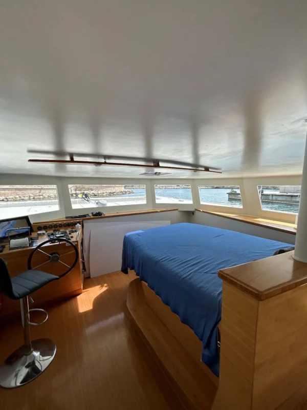 Powercat 38 Pax Daycharter 2022 vue 5