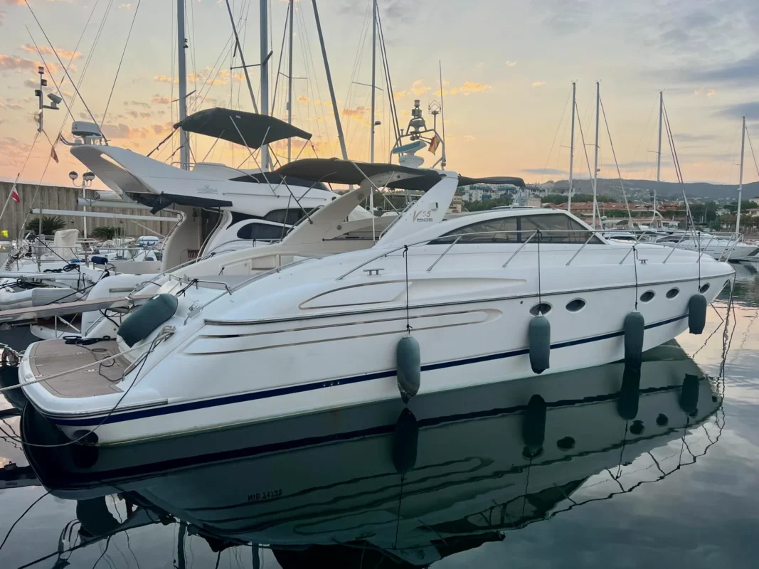 Princess V55 1997 vue 1