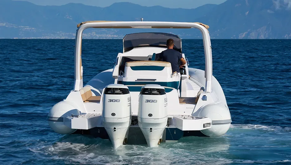 Semi-rigide PY Yacht PY10.0 Cabin neuf poupe moteurs