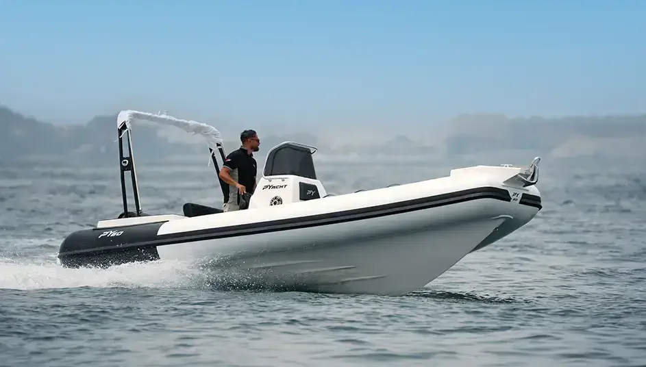 Semi-rigide PY Yacht PY60 neuf vitesse profil